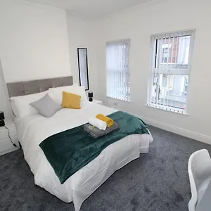 belfast-cozy-home.belfasthotelsireland.com/