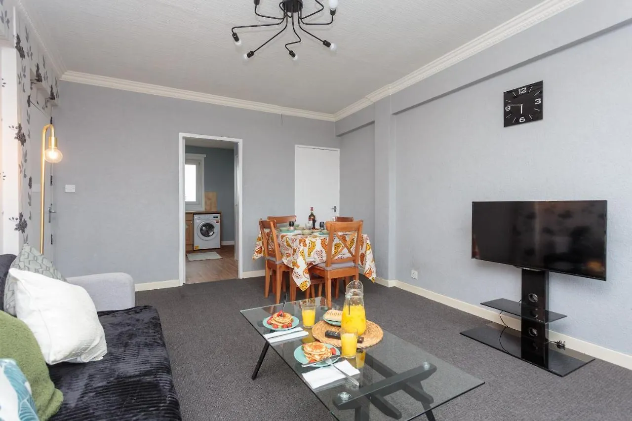 Apartment Spacious 3Db -15 Minutes From City Centre Edinburgh